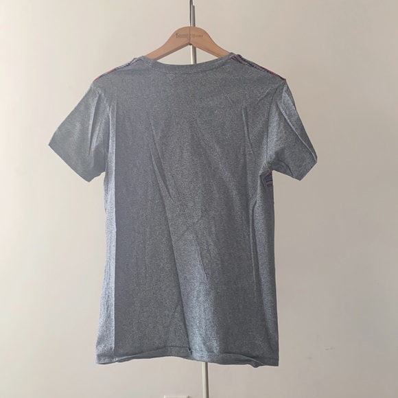 Underground festive tee - Picture 4 of 4